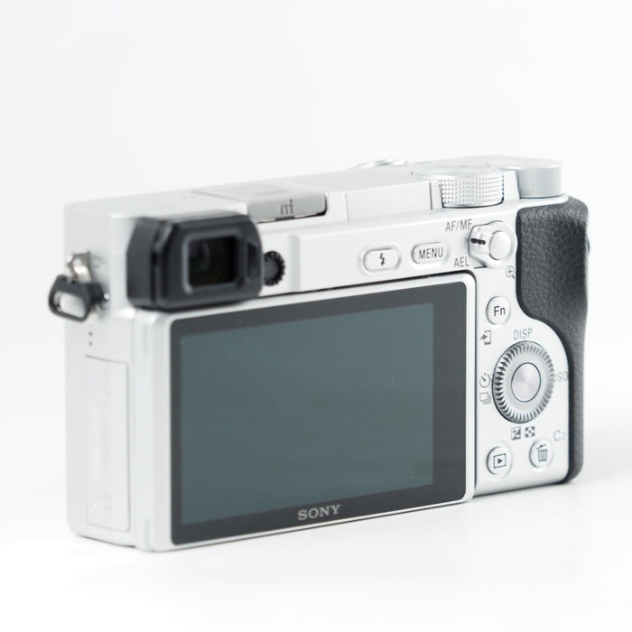 SONY ソニー APS-C ミラーレス一眼カメラ α6400 ボディ シルバー ILCE-6400 S #14072
