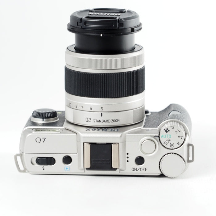 PENTAX ミラーレス一眼 Q7 ダブルズームキット シルバー [標準ズーム 02 STANDARD ZOOM ・望遠ズーム 06 TELEPHOTO ZOOM]  Q7 SILVER WZOOM KIT 11533 #13835
