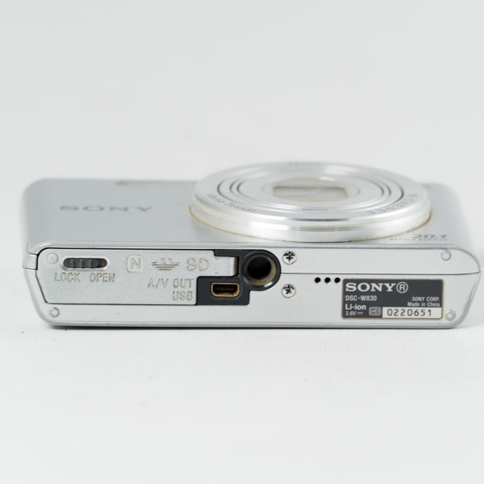 SONY ソニー コンパクトデジタルカメラ Cyber-shot DSC-W830 シルバー 光学ズーム8倍(25-200mm) DSC-W830 #14092