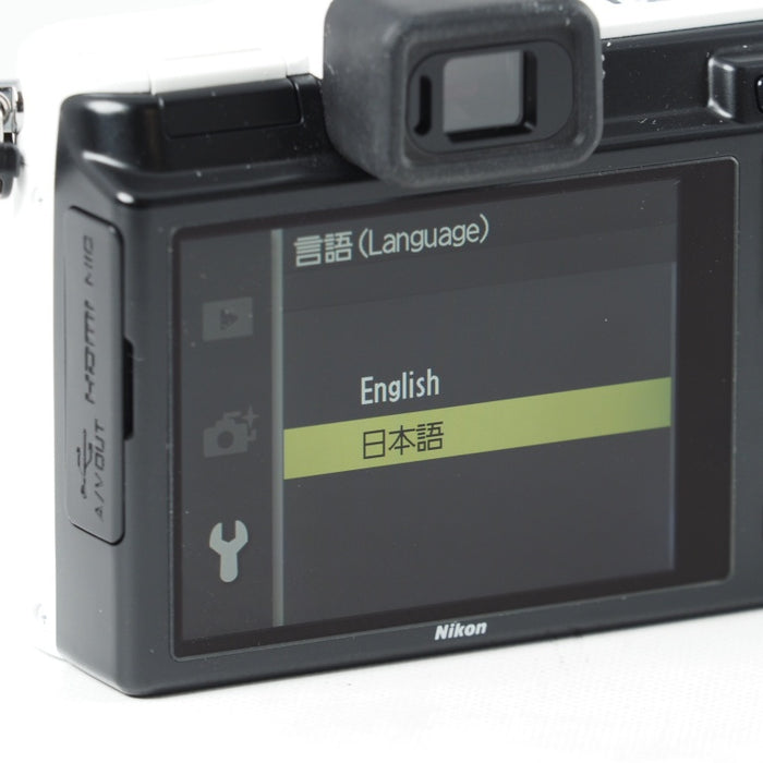 ニコン ミラーレス一眼カメラ Nikon 1 V1 薄型レンズキット ホワイト N1 V1ULK WH #14483