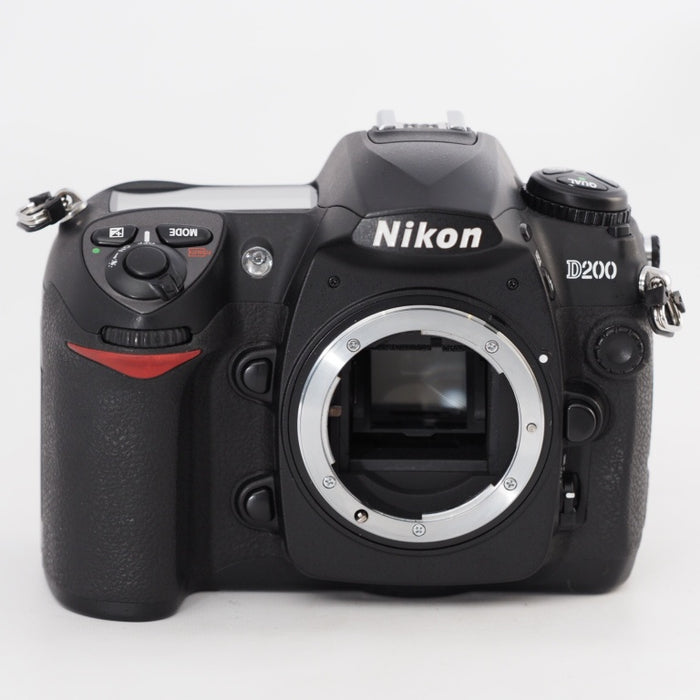 Nikon ニコン デジタル一眼レフ D200 ボディ #13306