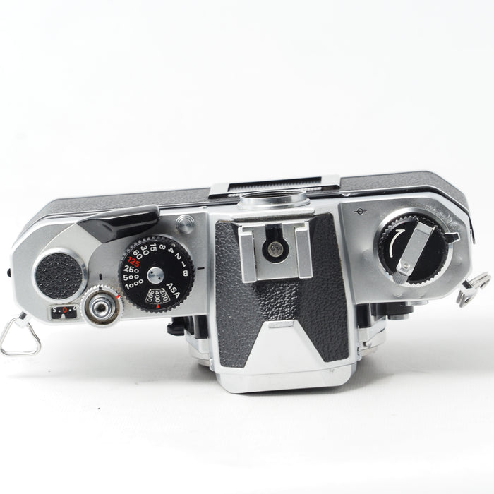 Nikon FM シルバー ボディ フィルム一眼レフ #15717