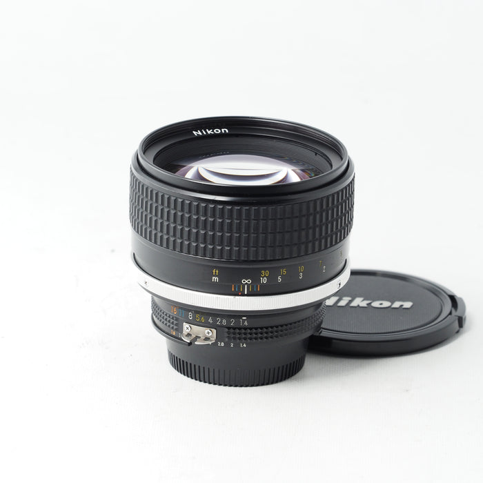 Nikon Ai-s NIKKOR 85mm F1.4 Fマウント #15926