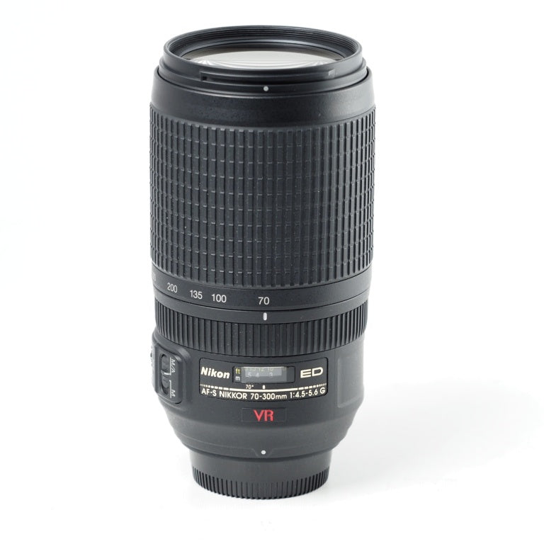 Nikon ニコン 望遠ズームレンズ AF-S VR Zoom Nikkor 70-300mm f4.5