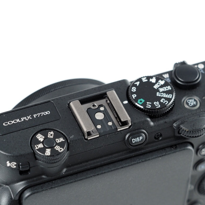 Nikon ニコン デジタルカメラ COOLPIX P7700 大口径レンズ バリアングル液晶 ブラック P7700BK #14108