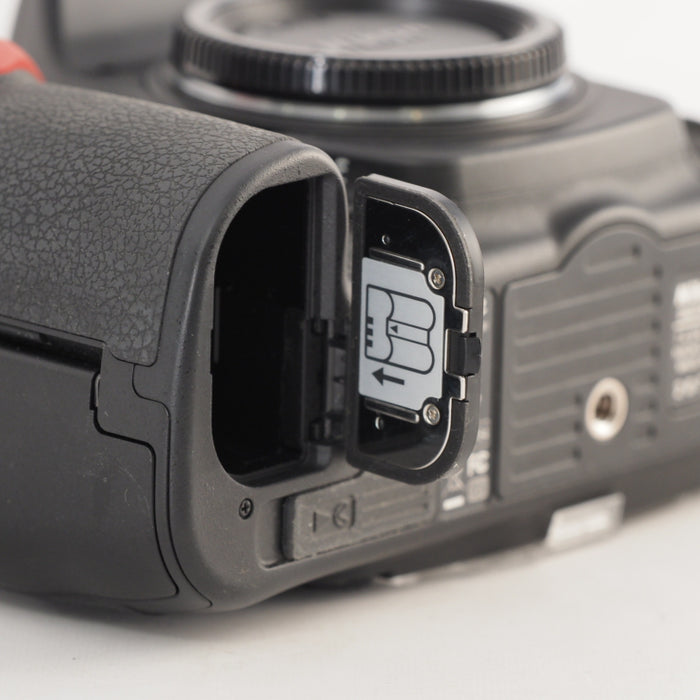 Nikon ニコン デジタル一眼レフカメラ D300 ボディ #13495