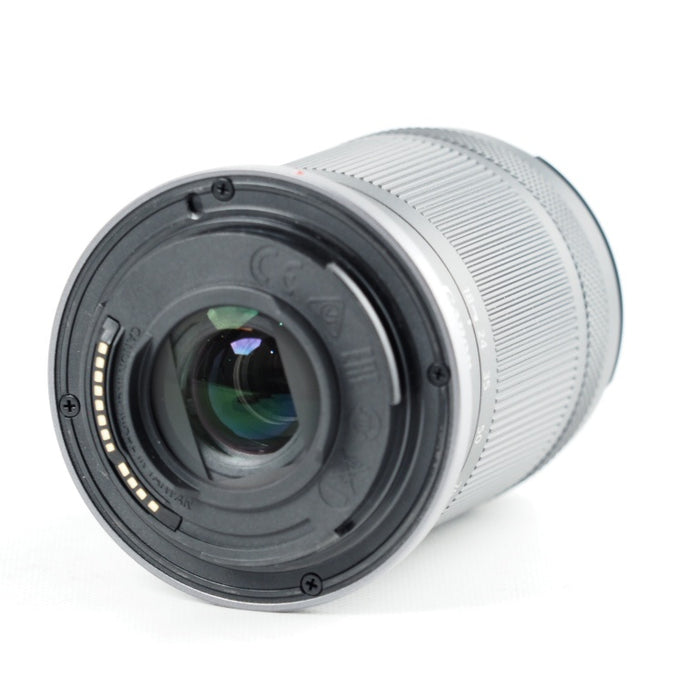 Canon ミラーレス一眼カメラ EOS R10 レンズキット (RF-S18-150mm) ブラック APS-C EOSR10-18150ISSTMLK #14215