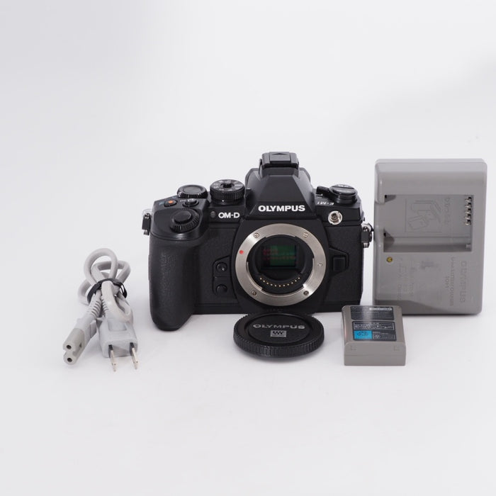 【ジャンク品】OLYMPUS オリンパス ミラーレス一眼 OM-D E-M1 ボディ ブラック 防塵 防滴 OM-D E-M1 BODY BLK #9896