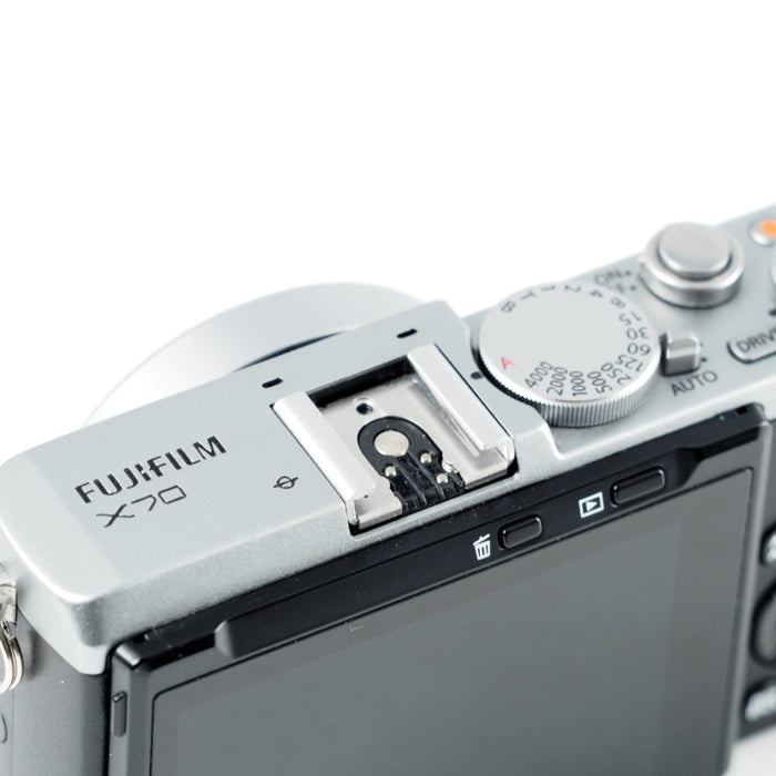 FUJIFILM 富士フイルム コンパクトデジタルカメラ X70 シルバー X70-S #14051