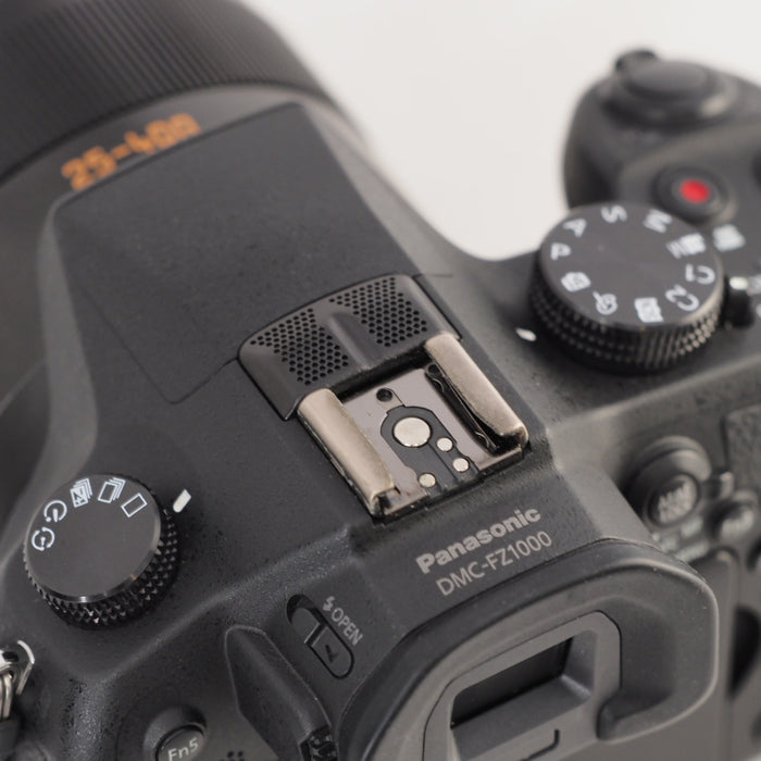 Panasonic パナソニック デジタルカメラ ルミックス LUMIX FZ1000 2010万画素 光学16倍 ブラック DMC-FZ1000 #13499