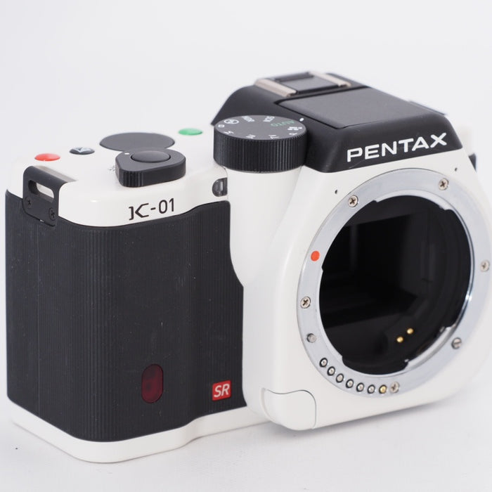 【ジャンク品】PENTAX ペンタックス ミラーレス一眼レフカメラ K-01 ボディ ホワイト/ブラック #9792