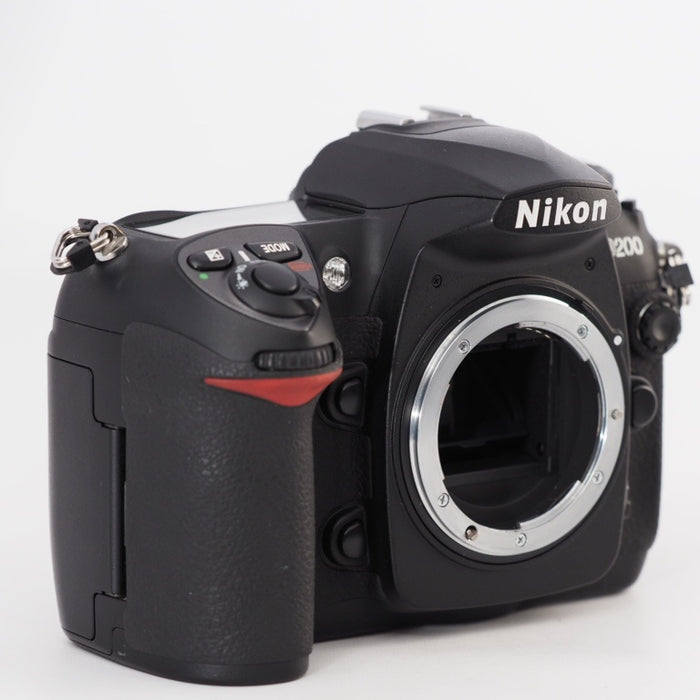 Nikon ニコン デジタル一眼レフ D200 ボディ #13306