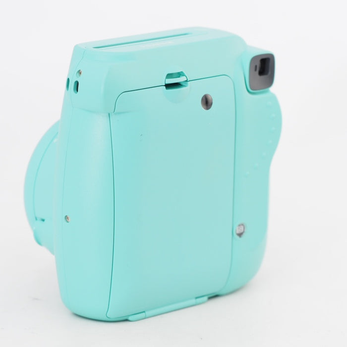 FUJIFILM インスタントカメラ チェキ instax mini8プラス 接写レンズ・純正ハンドストラップ付き ミント INS MINI 8P MINT #12722