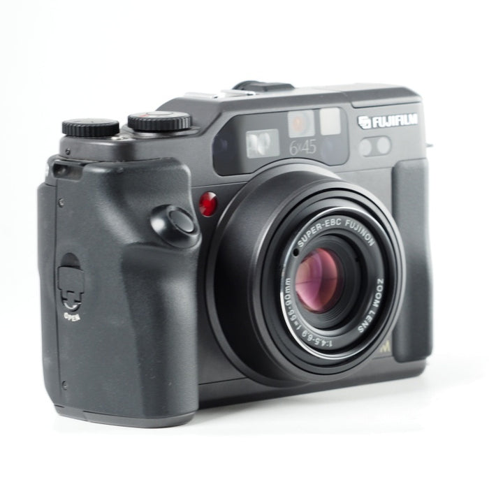 FUJIFILM 富士フイルム GA645Zi Professional ZOOM 中判 フィルムカメラ ブラック #13854