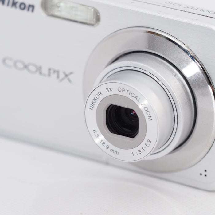 Nikon ニコン デジタルカメラ COOLPIX (クールピクス) S210 ブライトシルバー COOLPIXS210S #11242