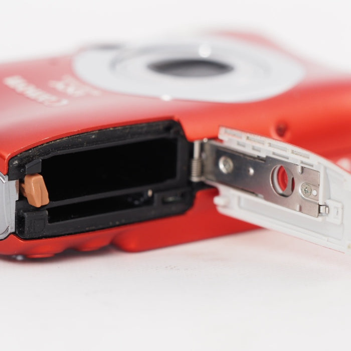 Canon デジタルカメラ IXY DIGITAL (イクシ) 3000 IS FLAME RED IXYD3000IS(RD) 限定500台 カラー Premium Kit #13461