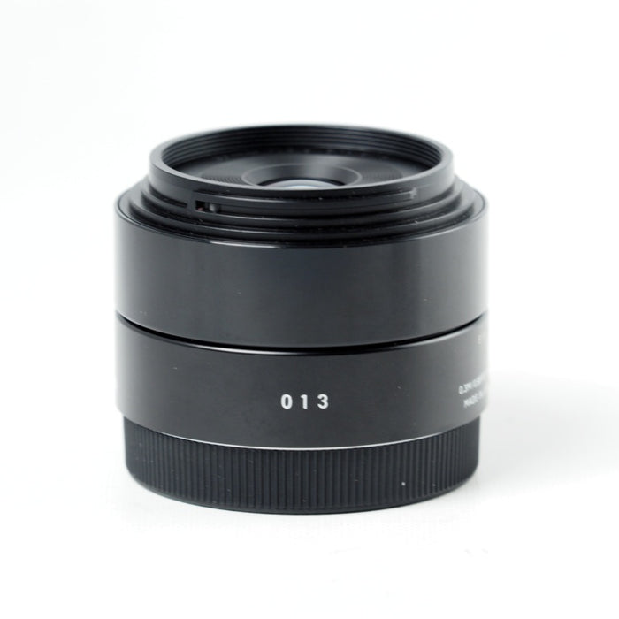 SIGMA 単焦点レンズ Art 30mm F2.8 DN ブラック ソニー Eマウント用 ミラーレスカメラ専用 929701 #14458