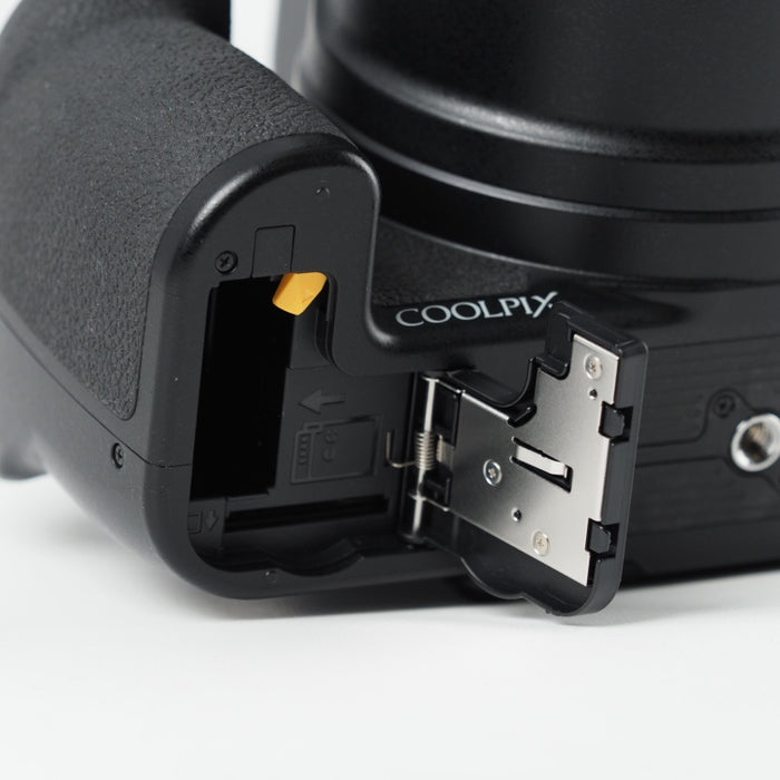 Nikon デジタルカメラ COOLPIX P1100 ニコン 超望遠ズームカメラ #13672