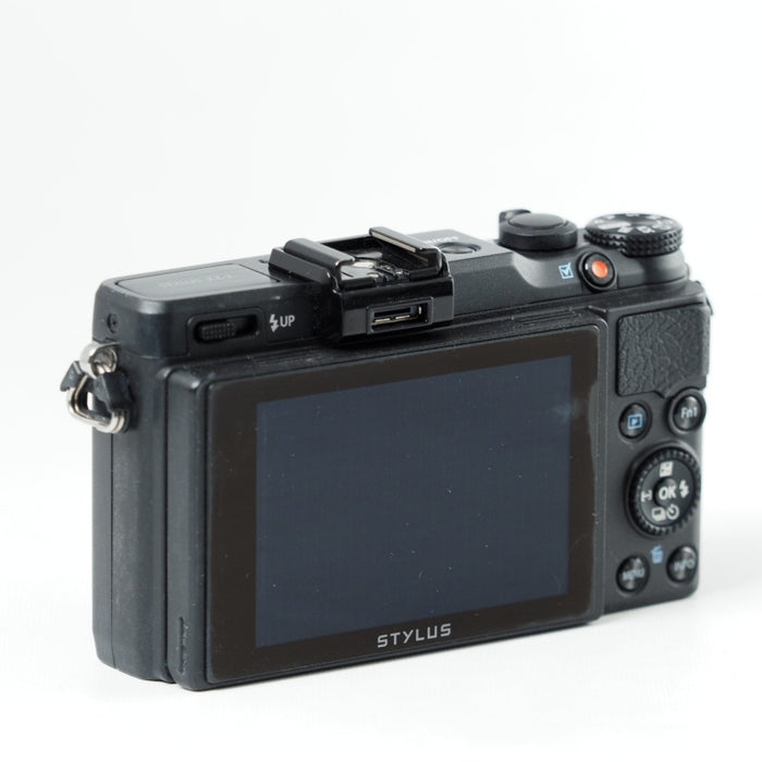 OLYMPUS オリンパス デジタルカメラ STYLUS XZ-2 1200万画素 裏面照射型CMOS F1.8-2.5レンズ ブラック XZ2 BLK #14204