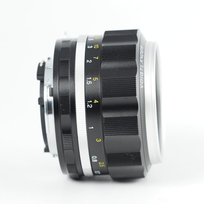 VoightLander NOKTON 58mm F1.4 SLIIS Ai-S ニコン Fマウント シルバーリム フォクトレンダー 単焦点レンズ #13905