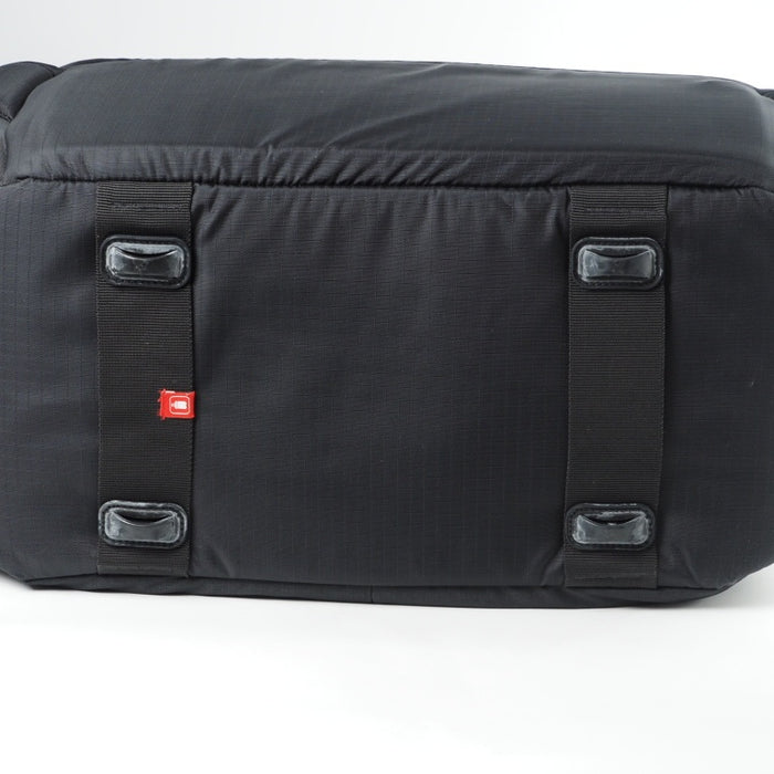 Manfrotto CC-193N PL ショルダービデオカメラバッグ CC -193ビデオカメラ用 デジタル一眼レフカメラカメラバッグ プロ用ビデオカメラとアクセサリー コンパクト Canon XF305 Sony PMW-X200 対応 #13617