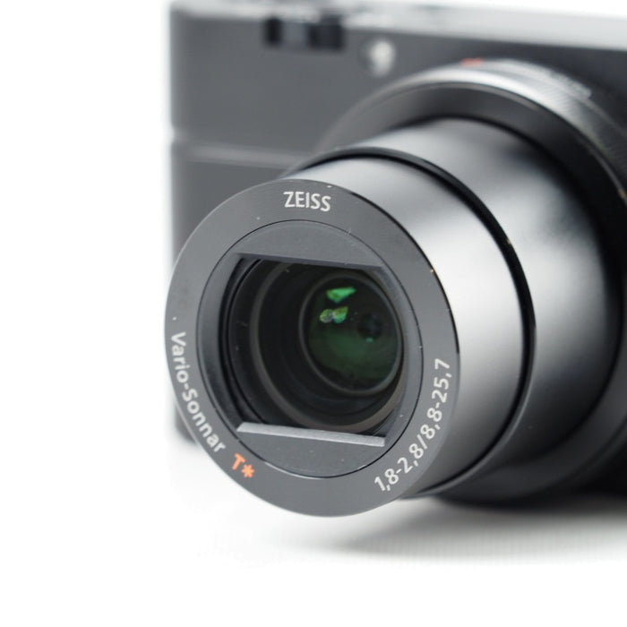 SONY ソニー コンパクトデジタルカメラ Cyber-shot RX100III ブラック 1.0型裏面照射型CMOSセンサー 光学ズーム2.9倍(24-70mm) 180度チルト可動式液晶モニター DSC-RX100M3 #14127