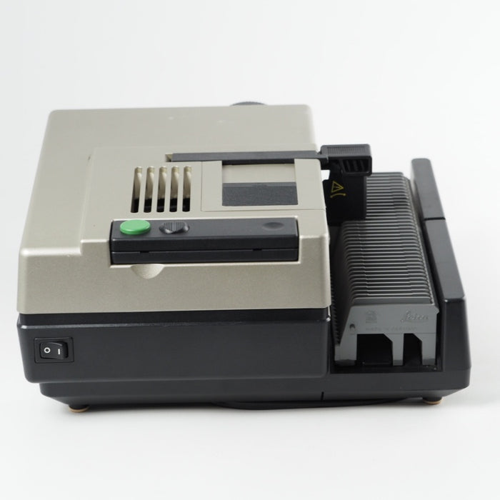 Leica ライカ PRADOVIT P150 スライド プロジェクター 高性能レンズ 映写機 #13634