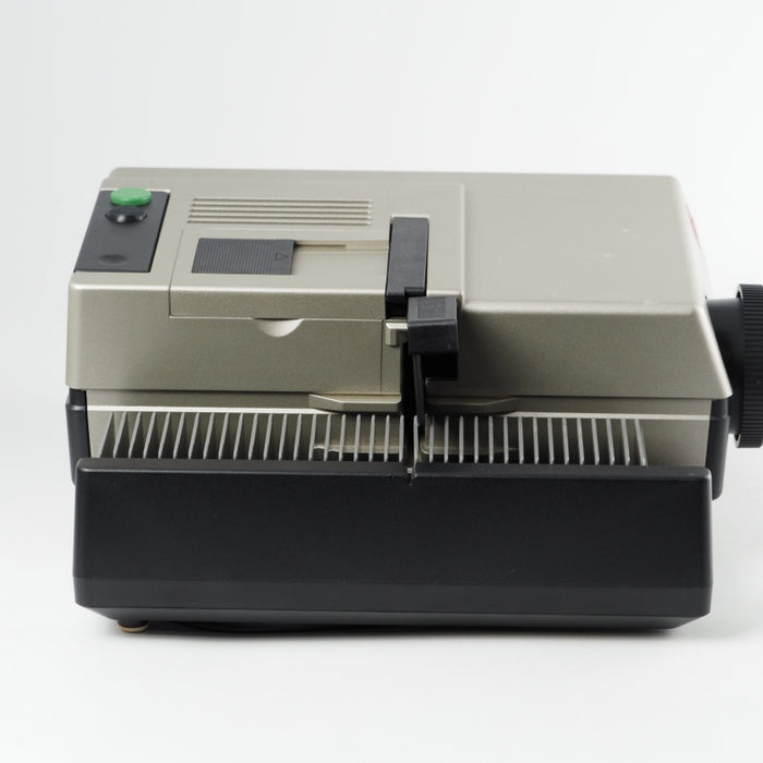 Leica ライカ PRADOVIT P150 スライド プロジェクター 高性能レンズ 映写機 #13634