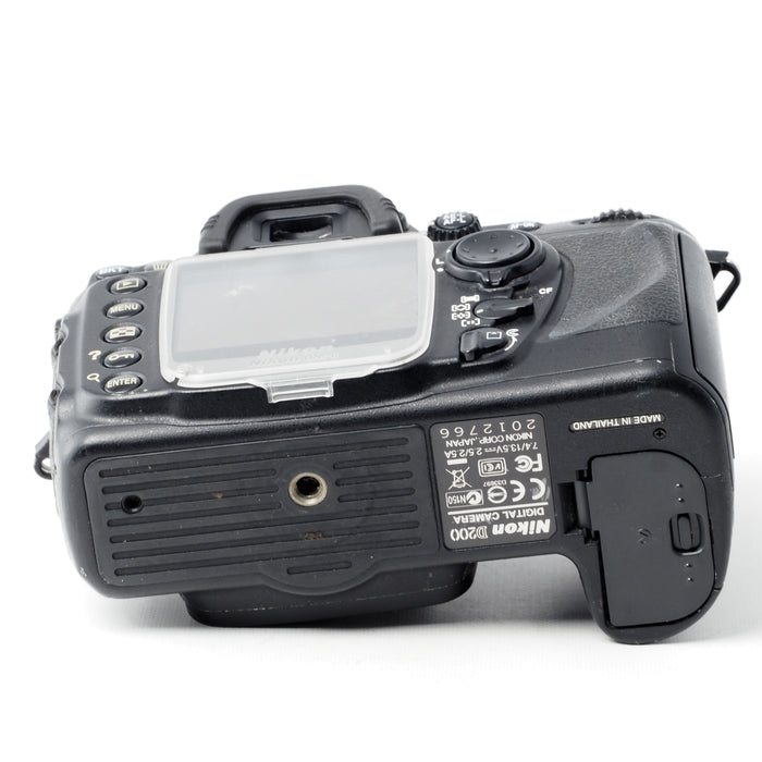 Nikon ニコン D200 ボディ デジタル一眼レフ #15208