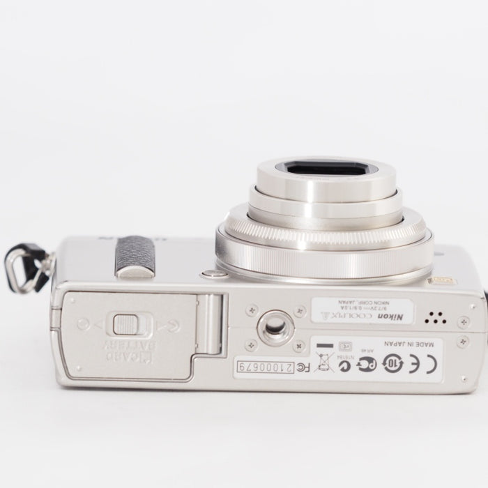 Nikon ニコン デジタルカメラ COOLPIX A DXフォーマットCMOSセンサー搭載 18.5mm f/2.8 NIKKORレンズ搭載 ASL シルバー #13362