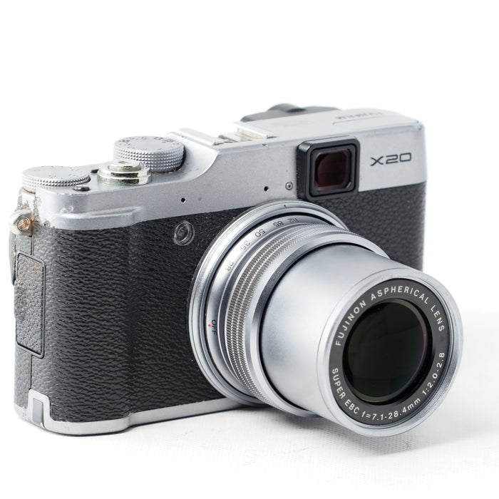 FUJIFILM X20S 光学4倍 シルバー F FX-X20S #16008