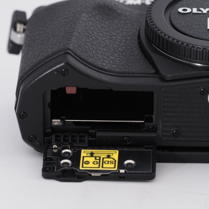 OLYMPUS オリンパス ミラーレス一眼カメラ OM-D E-M10 MarkIII 3型 ボディ ブラック #10924