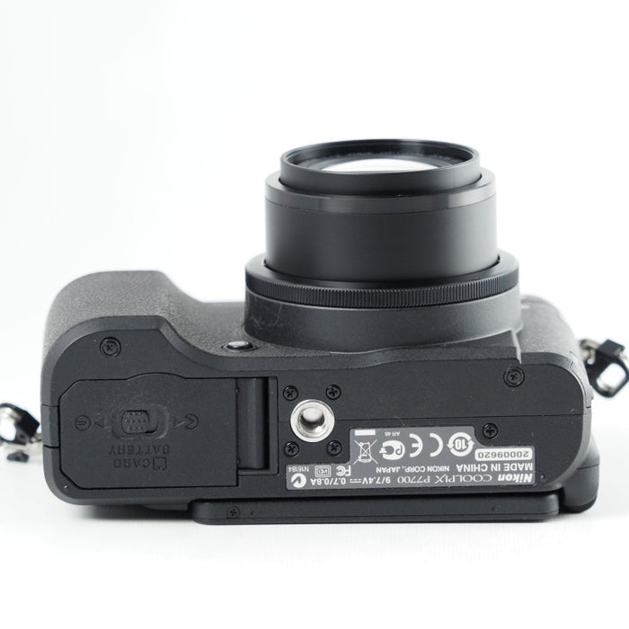 Nikon ニコン デジタルカメラ COOLPIX P7700 大口径レンズ バリアングル液晶 ブラック P7700BK #14108