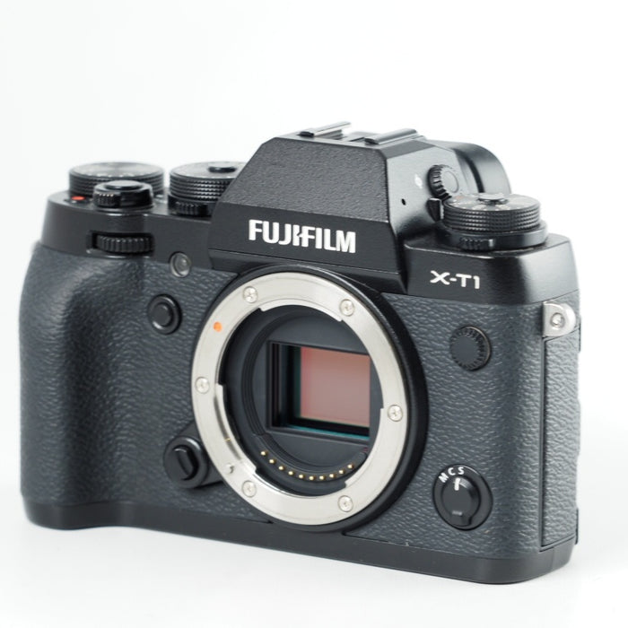FUJIFILM フジフイルム ミラーレス一眼 X-T1 ブラック FX-X-T1B #13623