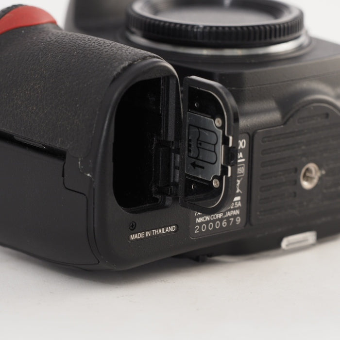 Nikon ニコン D200 ボディ デジタル一眼レフ #13539