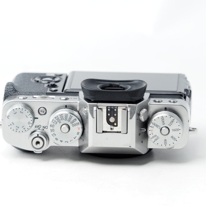 FUJIFILM X-T3 ボディ シルバー X-T3-S 富士フイルム ミラーレス一眼レフカメラ #15421