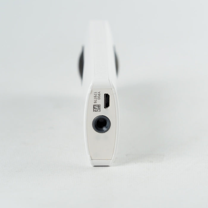 RICOH THETA SC2 WHITE ホワイト 360度全天球カメラ 360°手振れ補正機能搭載 4K動画 リコー シータ 910800 #13995