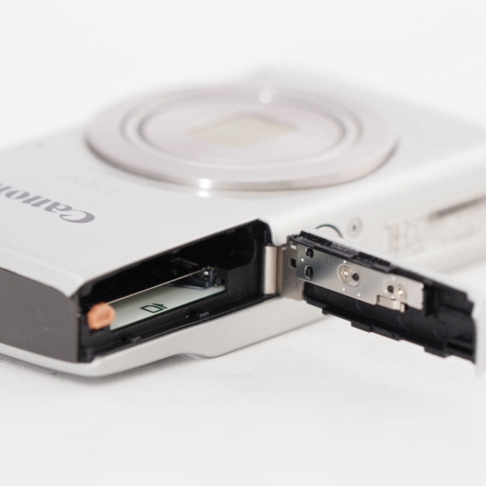 Canon キヤノン コンパクトデジタルカメラ IXY 200 シルバー（SL） #13030