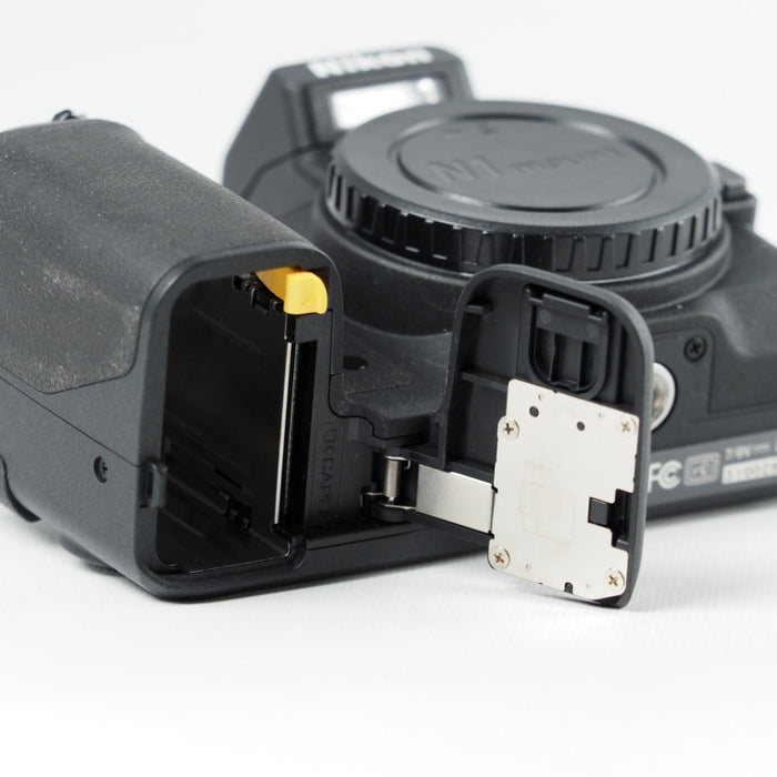 Nikon ミラーレス一眼 Nikon 1 V2 ボディ ブラック ニコン N1V2BK #14380