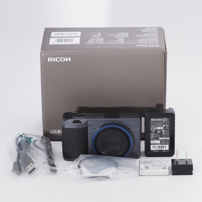 RICOH リコー GR IIIx Urban Edition メタリックグレー デジタルカメラ 焦点距離 40mm 24.2M APS-Cサイズ GRIIIx GR3x #9832