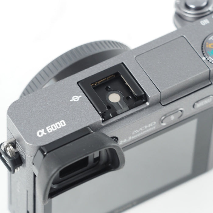 SONY ソニー ミラーレス一眼 α6000 ボディ グラファイトグレー ILCE-6000 H #13784