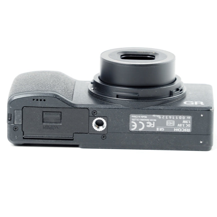 RICOH デジタルカメラ GRII APS-CサイズCMOSセンサー ローパスフィルタレス 175840 #14294