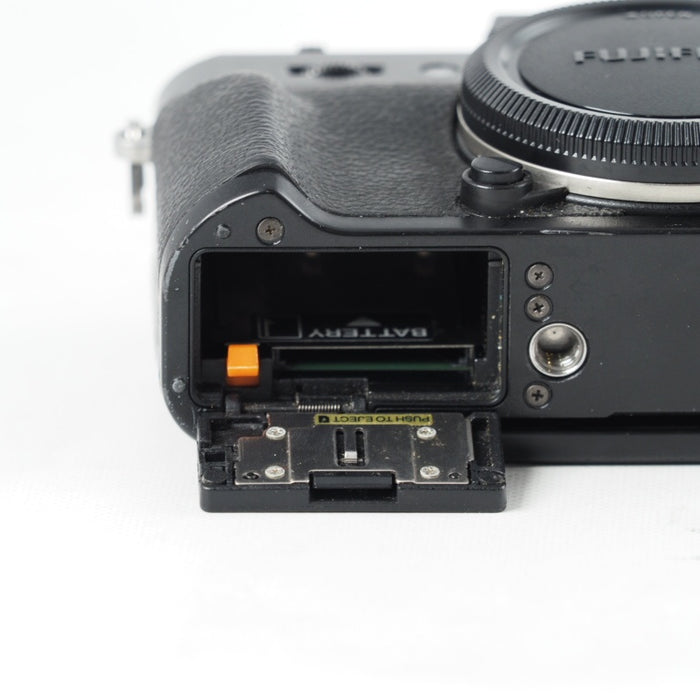 FUJIFILM 富士フイルム ミラーレス一眼 X-T10 ボディ ブラック XT10B #13988