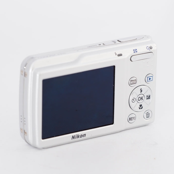 Nikon ニコン デジタルカメラ COOLPIX (クールピクス) S210 ブライトシルバー COOLPIXS210S #11242