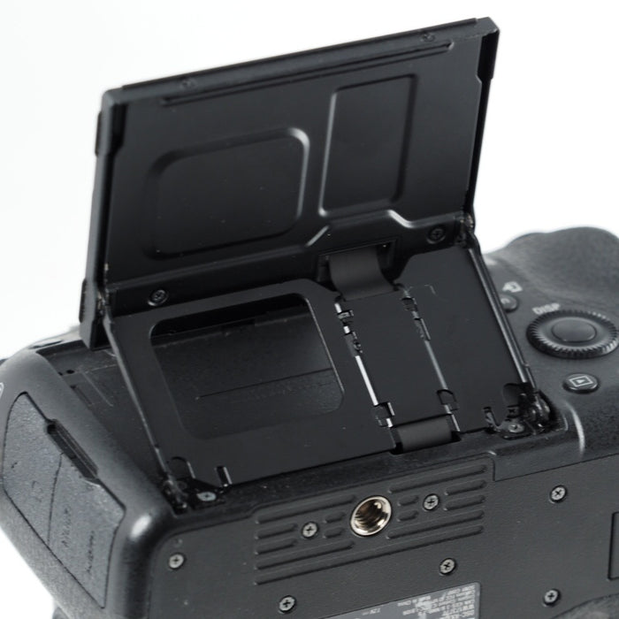 SONY Cyber-shot RX10IV ブラック 1.0型積層型CMOSセンサー 光学ズーム25倍(24-600mm) 可動式液晶モニター ソニー コンパクトデジタルカメラ DSC-RX10M4 #13866