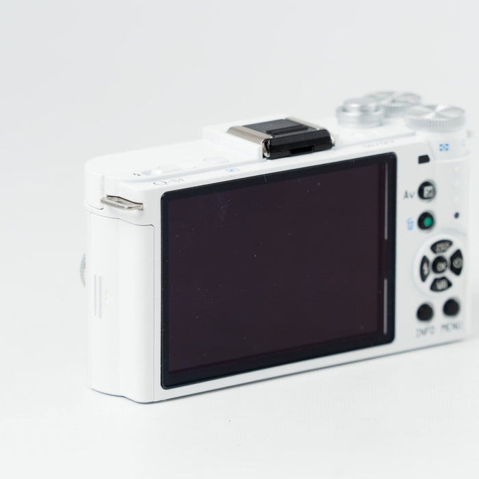 PENTAX ペンタックス ミラーレス一眼 Q-S1 ボディ ピュアホワイト 06180 QS1WH #14344