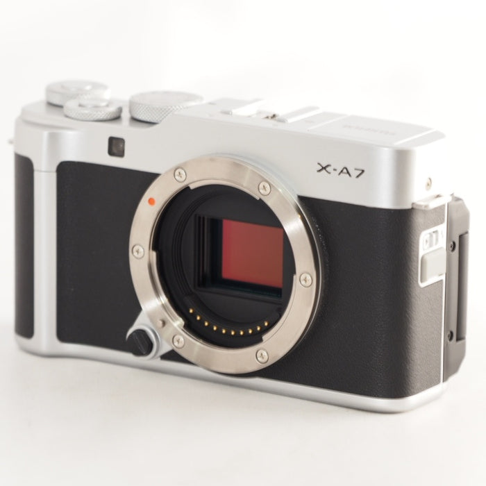FUJIFILM ミラーレス一眼カメラ X-A7 ボディ シルバー 富士フイルム X-A7-S #13593