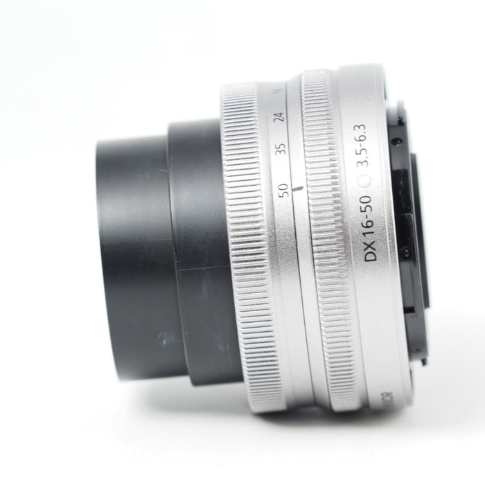 Nikon NIKKOR Z DX 16-50mm f/3.5-6.3 VR シルバー ニコン Zマウント DXレンズ 標準ズームレンズ NZDXVR16-50SL #14558