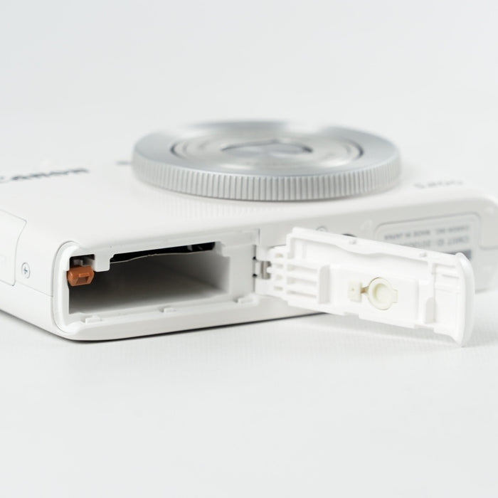 Canon デジタルカメラ PowerShot S200(ホワイト) F値2.0 広角24mm 光学5倍ズーム PSS200(WH) #13705