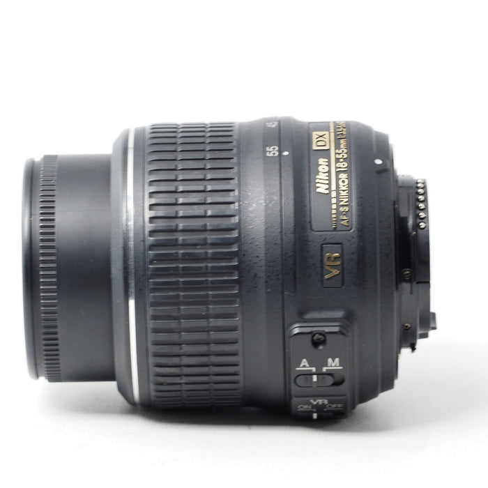 Nikon AF-S DX NIKKOR 18-55mm f/3.5-5.6G VR ニコンFマウント #15608